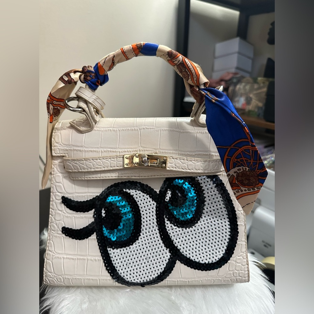 PLAYNOMORE Shygirl Satchel